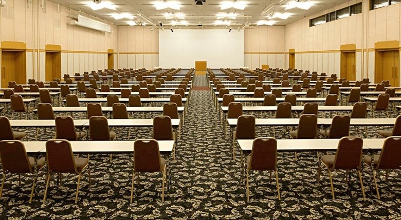 Toshi Center Hotel