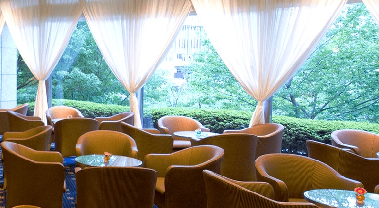 Toshi Center Hotel