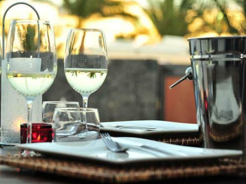 Playa Blanca Villa Sleeps 6 Pool Wifi T691303