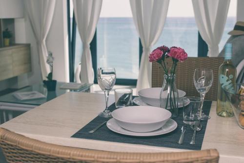 Sea Breeze Apartment