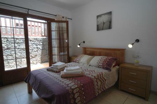 Villa 22 Sea Views, Pool,games,hot Tub, Office With Computer+ Wifi