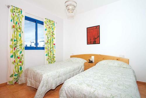 Playa Blanca Villa Sleeps 5 Wifi