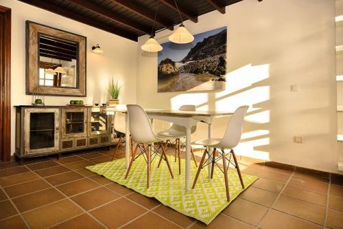 Villa Los Charcones