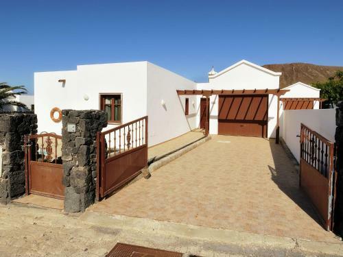 Resed Los Claveles - Villa Red Mountain