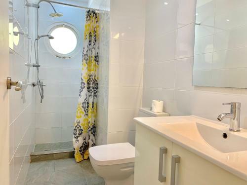 Apartamento Las Vi�as 3 Dormitorios