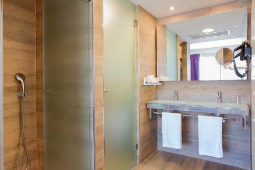 Mar Hotels Playa De Muro Suites