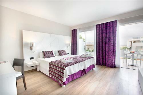 Mar Hotels Playa De Muro Suites