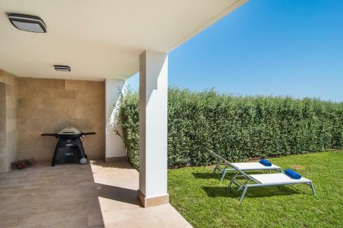Villa Playas De Muro - 269200