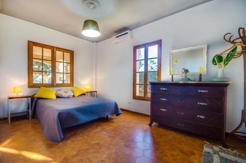 Playa De Muro Villa Sleeps 6 Air Con