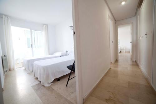 Apartamentos Kasa25 Playa Calida