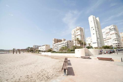Apartamentos Kasa25 Playa Calida