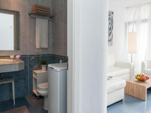 Beach Apartment Playa Del Cura 4