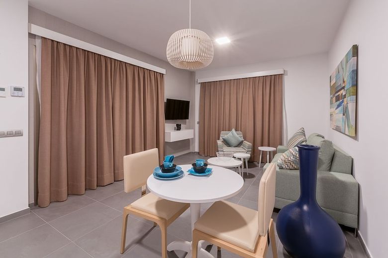 Hotel Silvi Villas By Tam Resorts