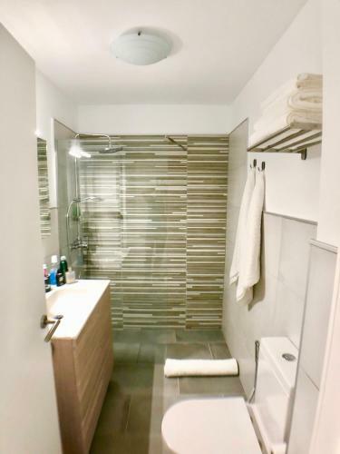 Apartamento Modern Stylish Condo