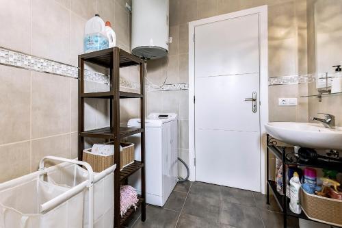 Apartamento ??????????? ? 2-?? ????????? ? Mirador Del Paraiso