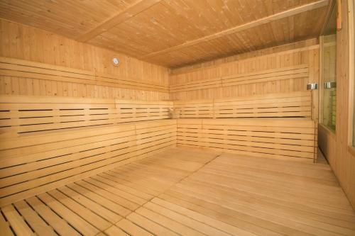 Apartamento Royal Green Park 3004