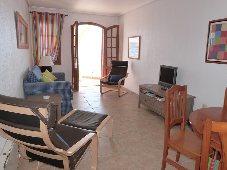 Shoal Apartamentos