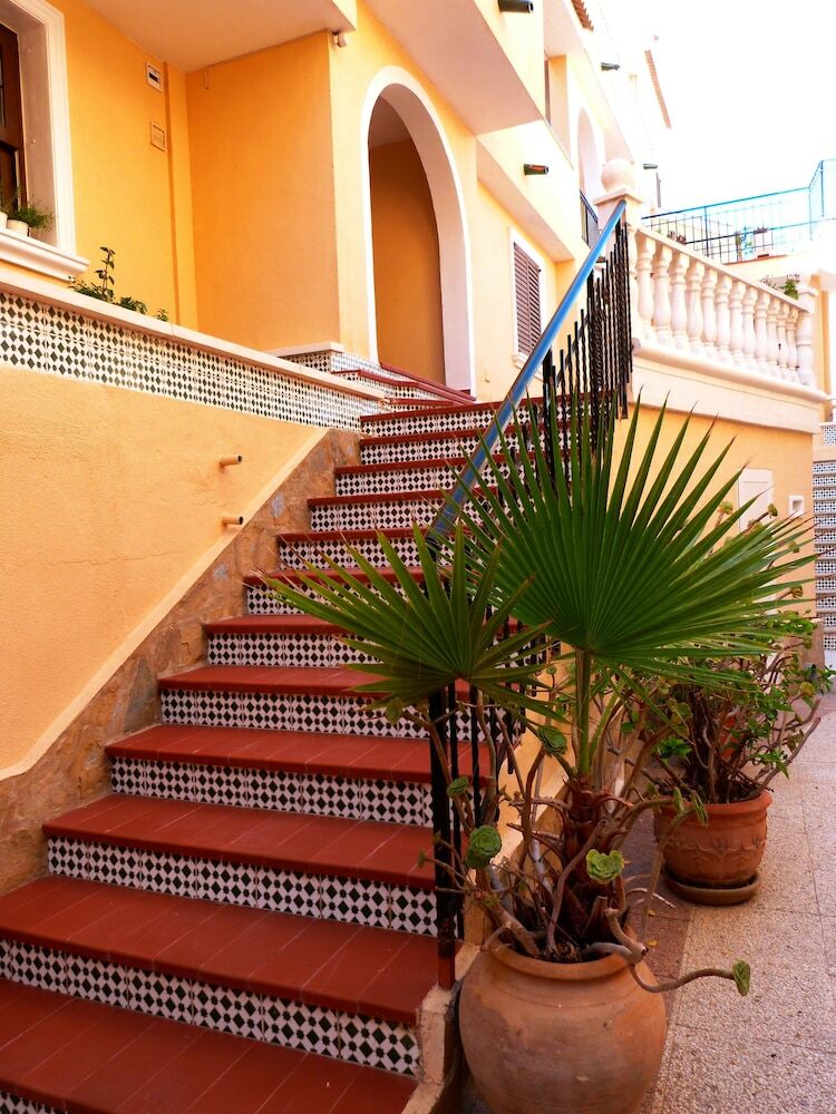 Shoal Apartamentos