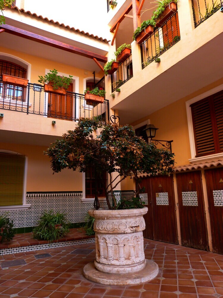 Shoal Apartamentos