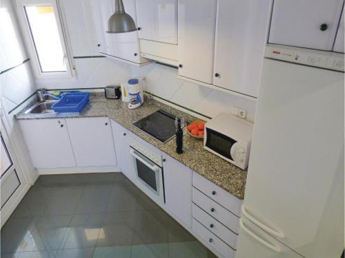 Two-bedroom Apartment In Dehesa De Campoamor