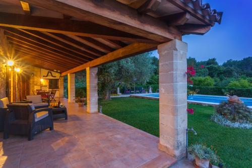 Pollenca Villa Sleeps 4 Pool Wifi