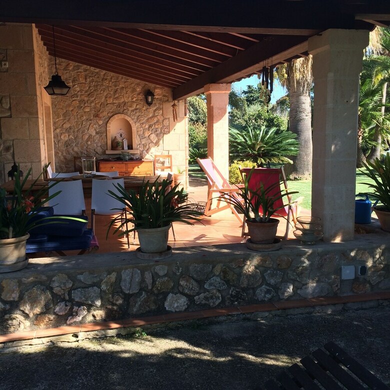 Hostal Jard� De Papallones