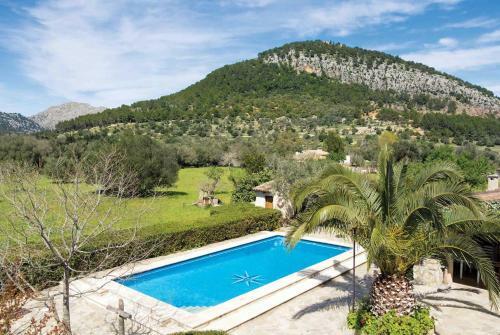 Pollenca Villa Sleeps 8 Air Con Wifi