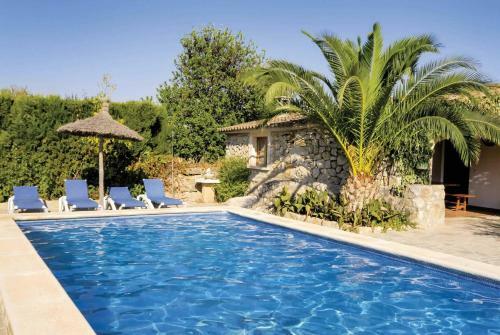 Pollenca Villa Sleeps 8 Air Con Wifi