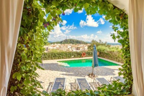 Pollenca Villa Sleeps 6 Pool Wifi T251880