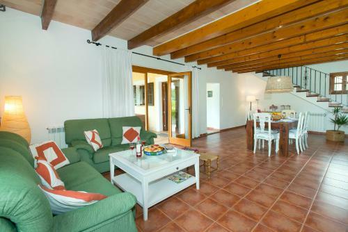 Villa Aina