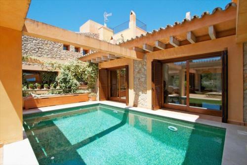 Villa Calvario Town House