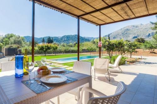 Pollenca Villa Sleeps 2 Pool Air Con Wifi T454323