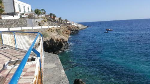 Apartment Poris With Sea View And Pool