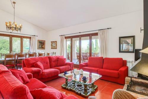 Cala San Vicente Villa Sleeps 12 Pool Air Con Wifi