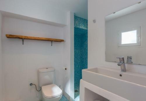 Port De Sant Miquel Villa Sleeps 10 Pool Air Con