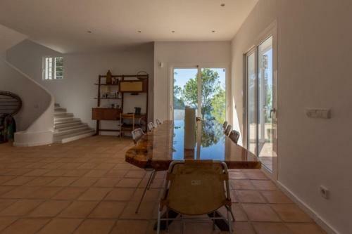 Port De Sant Miquel Villa Sleeps 10 Pool Air Con