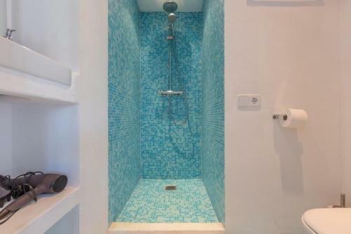 Port De Sant Miquel Villa Sleeps 10 Pool Air Con