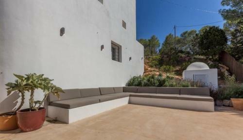 Port De Sant Miquel Villa Sleeps 10 Pool Air Con