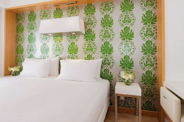 Hotel NH Queretaro