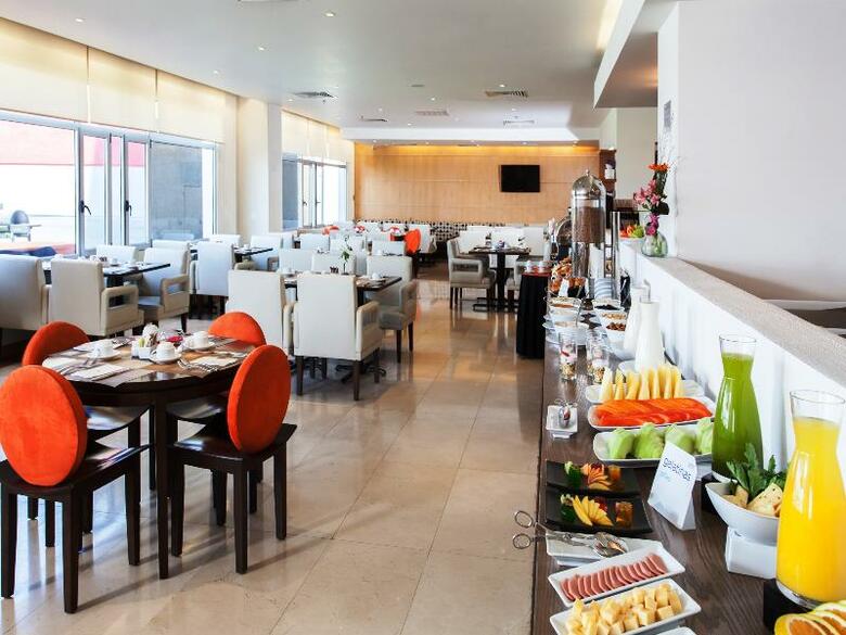 Hotel NH Queretaro
