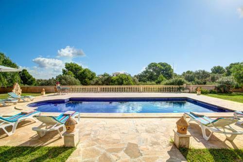 Portocolom Villa Sleeps 8