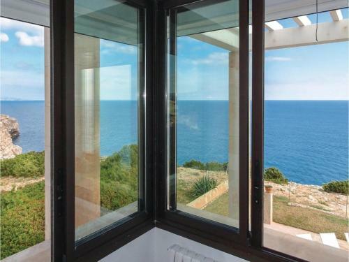 Four-bedroom Holiday Home In Porto Colom