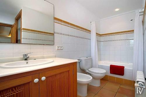 Cala Egos Villa Sleeps 9 Pool Air Con Wifi