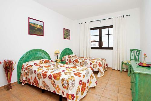Puerto Calero Villa Sleeps 6 Air Con Wifi