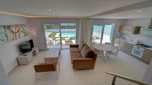 Villa Del Lago 3