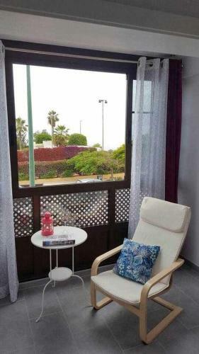 Apartamento Con Terraza Y Piscina C