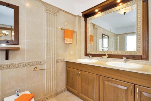 El Varadero Villa Sleeps 6 Wifi