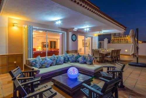 Villa Blossom