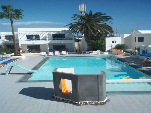 Puerto Del Carmen Apartment Sleeps 5 Pool Wifi