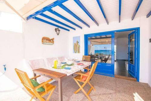 Puerto Del Carmen Apartment Sleeps 6 Wifi